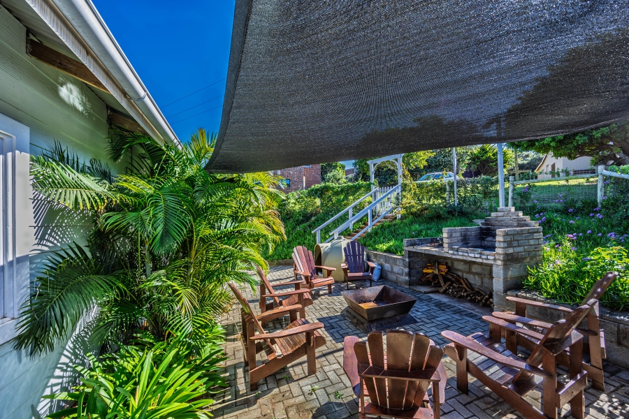 4 Bedroom Property for Sale in Cosy Corner Eastern Cape